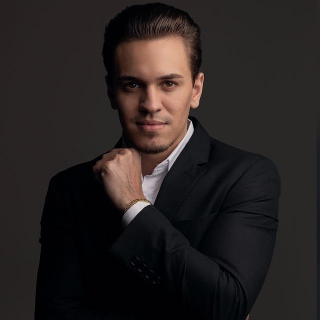 Bryan Corte, corretor de imóveis